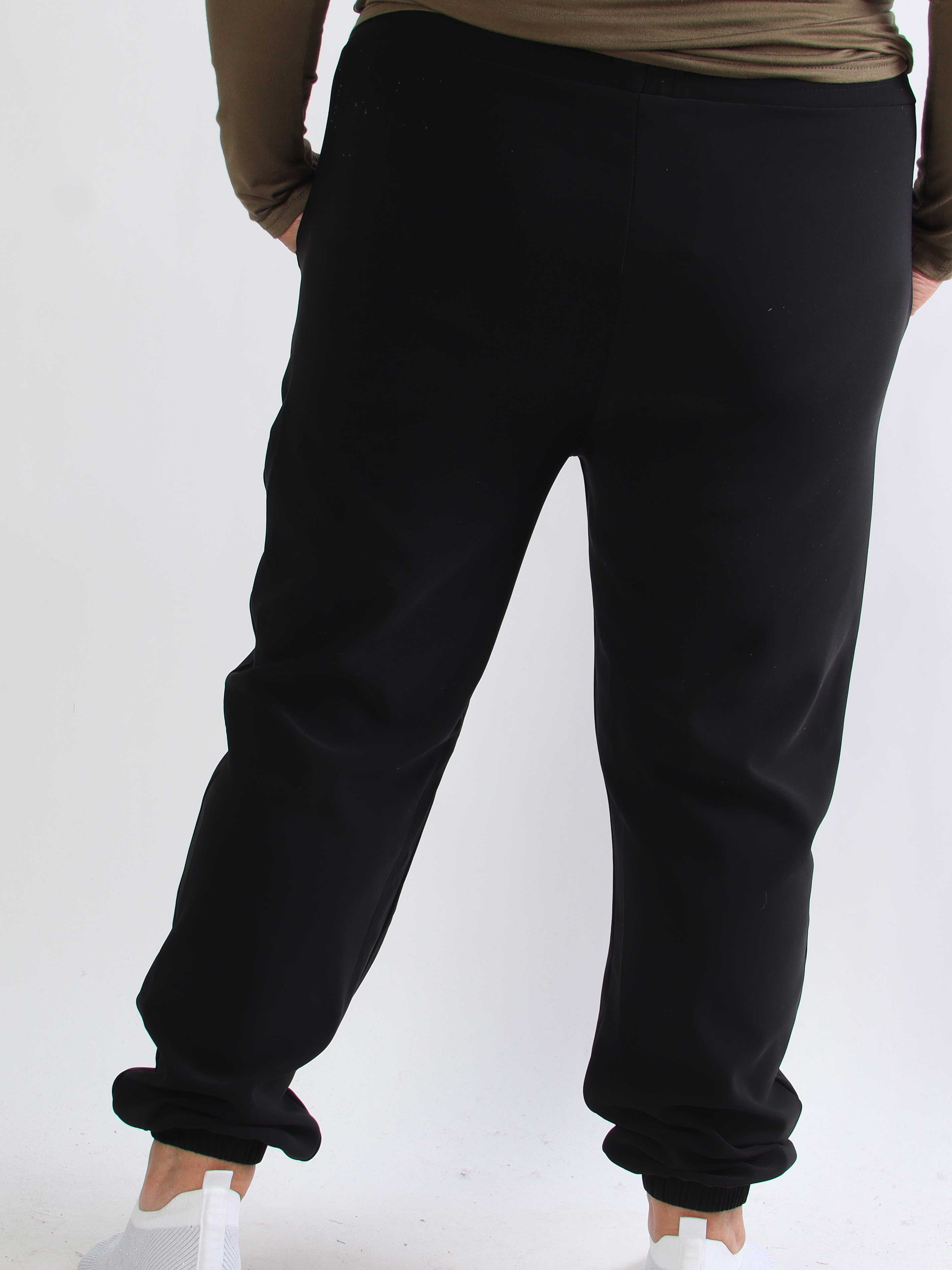 Iliona - Joggingbukser med elastik forenden af buksebenet